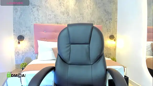 RomaBellanova online show from April 2026 08:34:02 PM