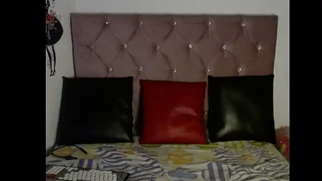 Snapshot of samanta_rosse20 chatting on June 2026 12:02:02 AM samanta rosse20 online show from June 2026 12:02:02 AM