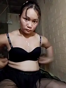 mami-rubi online show from May 2026 12:44:02 PM
