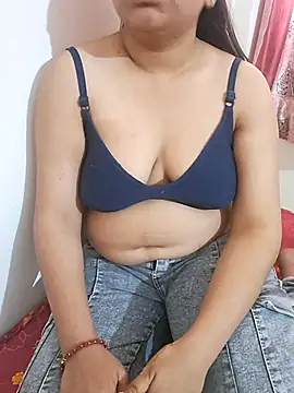 Snapshot of annu_singh0 chatting on February 2026 06:00:02 AM annu singh0 online show from February 2026 06:00:02 AM