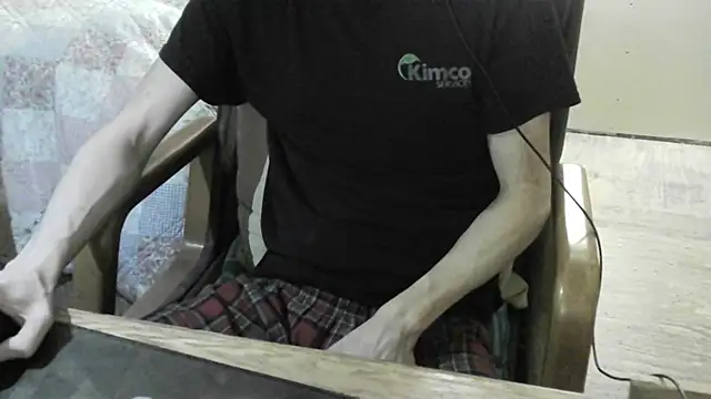 Snapshot of FiSTALiTY chatting on February 2026 09:54:01 AM FiSTALiTY online show from February 2026 09:54:01 AM