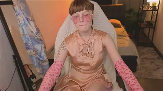  DreamLuna1  online show from February 2026 01:00:02 PM