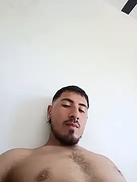 Santiag0122  online show from June 2026 07:53:02 PM