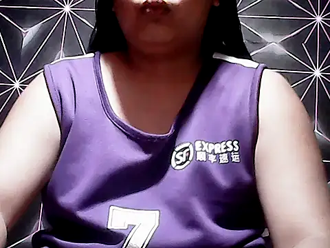 Snapshot of Flowerbebe chatting on May 2026 06:56:02 PM Flowerbebe online show from May 2026 06:56:02 PM