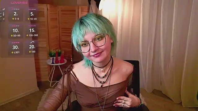Snapshot of powderofgun chatting on April 2026 08:36:02 PM powderofgun online show from April 2026 08:36:02 PM