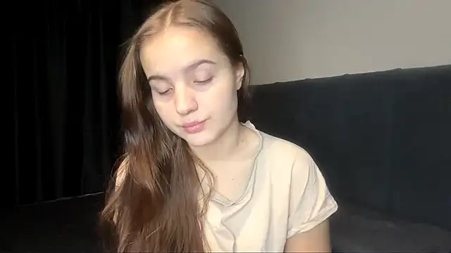 Snapshot of LowriseZiziphus chatting on March 2026 03:18:02 PM LowriseZiziphus online show from March 2026 03:18:02 PM