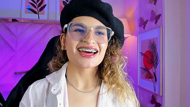 emilyjonesss  online show from March 2026 08:46:02 PM