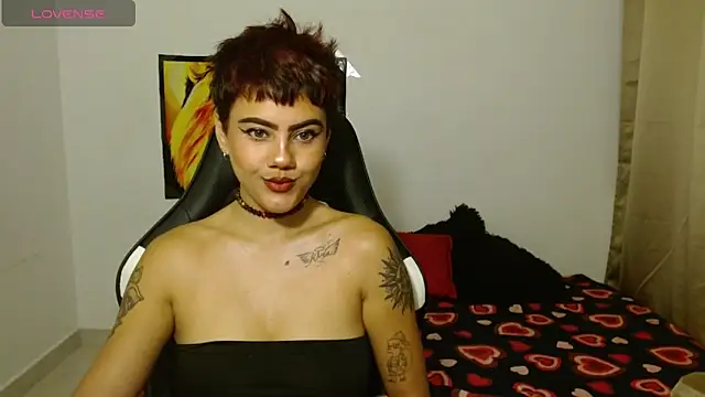 Divinejewel69 online show from March 2026 09:24:02 AM