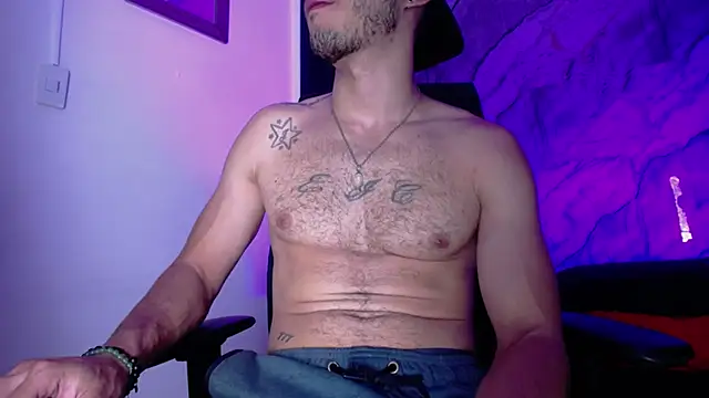 Snapshot of Grant_Irons chatting on March 2026 12:11:01 PM Grant Irons online show from March 2026 12:11:01 PM