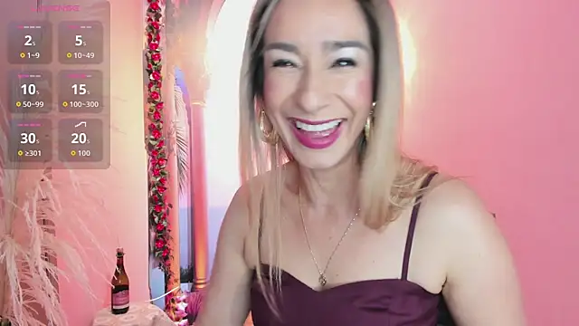 Snapshot of Madam_Dalila chatting on June 2026 01:32:02 PM Madam Dalila online show from June 2026 01:32:02 PM