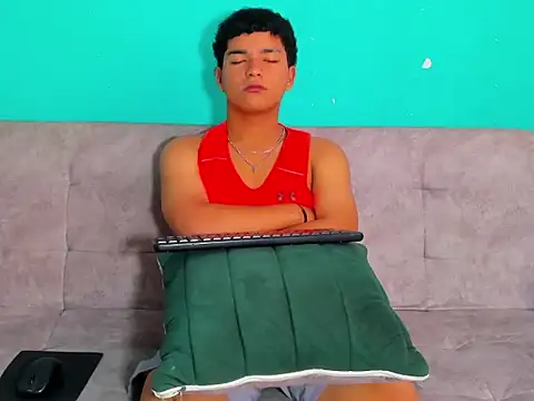 Snapshot of Brandon_Wesly chatting on March 2026 02:13:02 PM Brandon Wesly online show from March 2026 02:13:02 PM