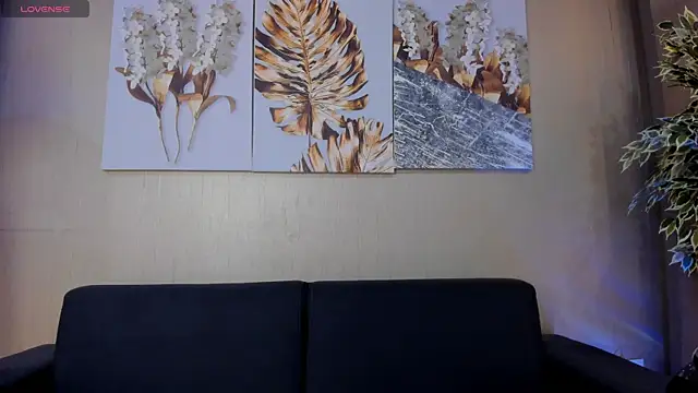 ValentinaaMilan online show from April 2026 04:52:02 AM