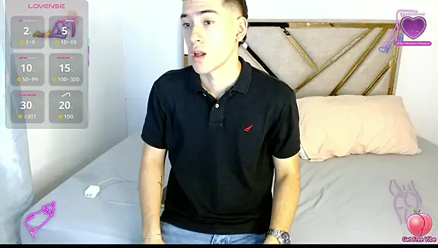 Snapshot of oliver___saint chatting on February 2026 02:45:01 AM oliver saint online show from February 2026 02:45:01 AM