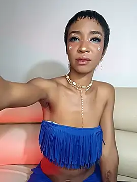 Snapshot of TinnaPeyton chatting on May 2026 12:08:02 AM TinnaPeyton online show from May 2026 12:08:02 AM