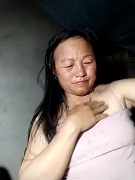 Lucie Fuzk online show from April 2026 02:00:01 PM