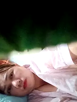 Snapshot of lyly_sexx chatting on April 2026 05:59:01 AM lyly sexx online show from April 2026 05:59:01 AM