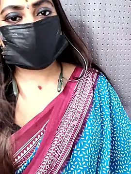 Snapshot of Cutie_Nila chatting on April 2026 05:45:02 AM Cutie Nila online show from April 2026 05:45:02 AM