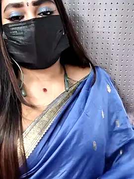 Cutie Nila online show from May 2026 05:35:02 AM
