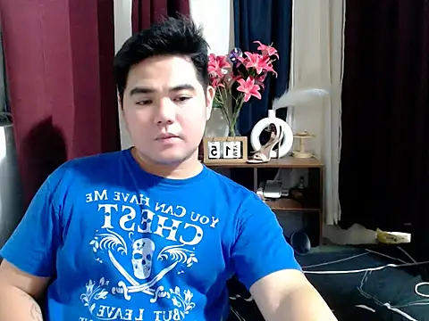 Snapshot of Bigdaddybear888 chatting on May 2026 04:47:02 PM Bigdaddybear888 online show from May 2026 04:47:02 PM