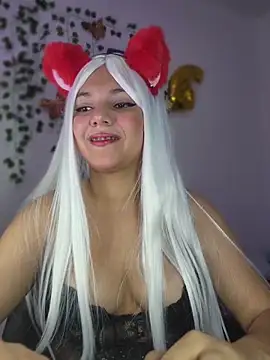 aurora bela online show from April 2026 02:03:02 AM