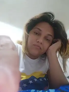 Snapshot of aurora_bela chatting on May 2026 05:47:01 AM aurora bela online show from May 2026 05:47:01 AM