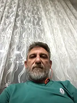 Snapshot of arelll34 chatting on March 2026 07:54:01 PM arelll34 online show from March 2026 07:54:01 PM