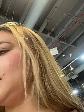 Snapshot of SamanthaVega_ chatting on June 2026 10:22:01 PM SamanthaVega online show from June 2026 10:22:01 PM
