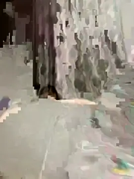 maysae loca online show from February 2026 10:43:01 PM