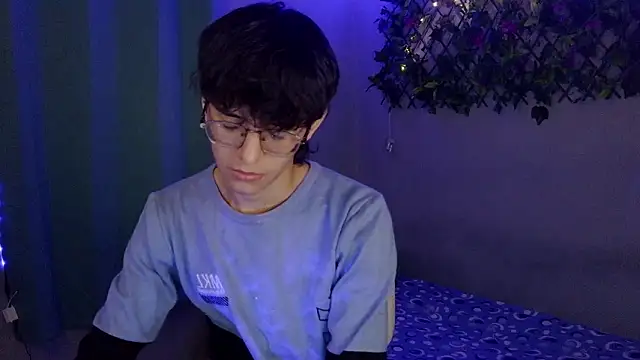 noah millerx online show from March 2026 03:45:02 AM