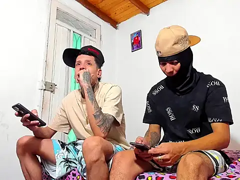 gabriel reyes21 online show from June 2026 10:08:01 PM