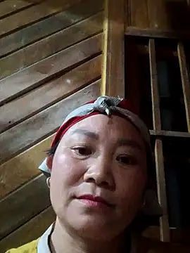 Lindxx-hot online show from February 2026 11:55:01 AM