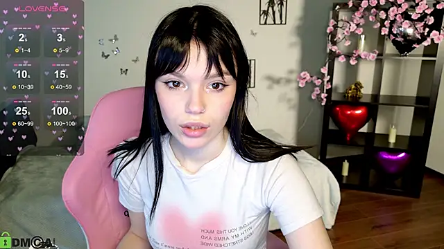 Snapshot of JanetCensley chatting on May 2026 09:38:02 AM JanetCensley online show from May 2026 09:38:02 AM