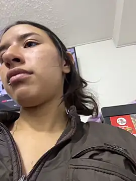 LilyRossi  online show from June 2026 01:16:02 PM
