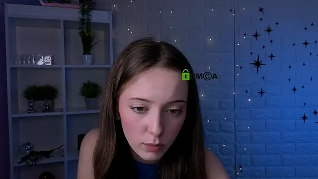 Snapshot of chloe_ley chatting on May 2026 07:53:02 PM chloe ley online show from May 2026 07:53:02 PM