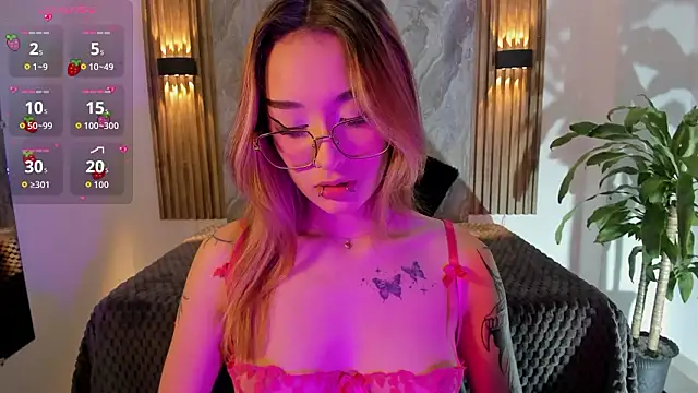 Snapshot of Melodylanee chatting on March 2026 11:06:01 AM Melodylanee online show from March 2026 11:06:01 AM