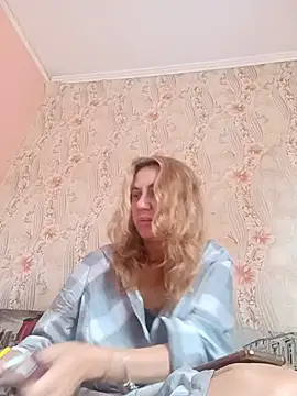 Snapshot of NotForAlll chatting on July 2026 10:44:01 AM NotForAlll online show from July 2026 10:44:01 AM