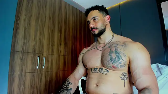 massimo visconti online show from March 2026 02:39:01 AM