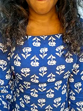 Akni  online show from April 2026 06:05:02 PM