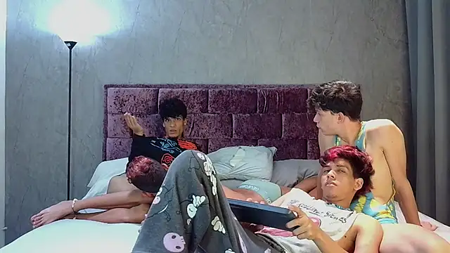 Bryan Santos z online show from April 2026 11:57:02 PM