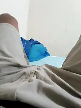 Javier 068 online show from April 2026 03:00:02 AM