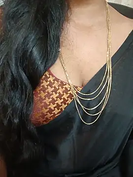 Snapshot of AnushaTelugu chatting on May 2026 05:25:03 AM AnushaTelugu online show from May 2026 05:25:03 AM