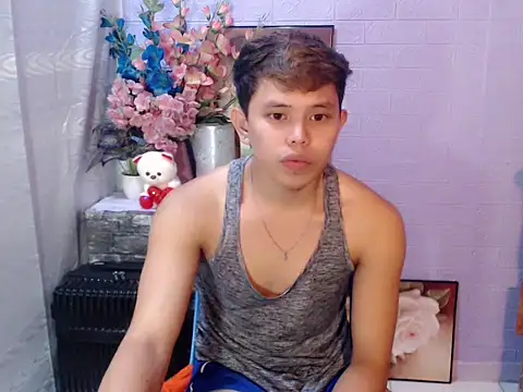 Baby Maxxx online show from May 2026 11:23:04 PM