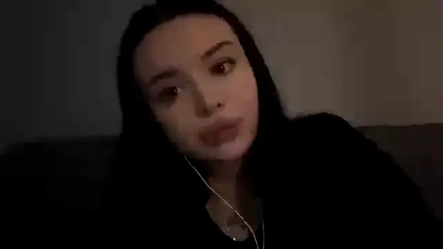 PerfectLila online show from March 2026 04:18:02 AM