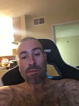 Snapshot of Biggbaddwulf7 chatting on June 2026 10:10:01 AM Biggbaddwulf7 online show from June 2026 10:10:01 AM