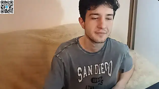  ZaneX online show from April 2026 07:10:01 PM