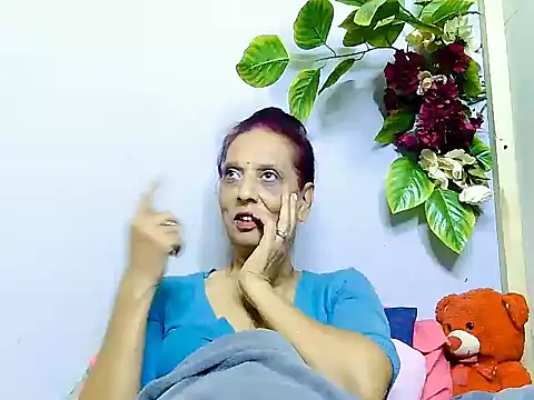 Hot queen58 online show from June 2026 05:12:01 AM