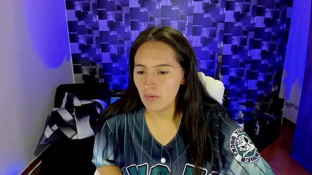  lucia 777 online show from February 2026 05:14:01 PM