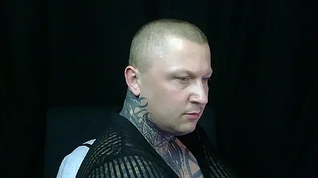 Snapshot of devilWithTats chatting on April 2026 12:15:01 PM devilWithTats online show from April 2026 12:15:01 PM