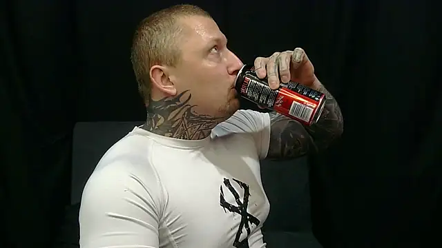 Snapshot of devilWithTats chatting on May 2026 07:56:02 AM devilWithTats online show from May 2026 07:56:02 AM