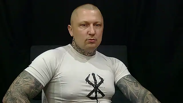 Snapshot of devilWithTats chatting on May 2026 11:28:02 AM devilWithTats online show from May 2026 11:28:02 AM